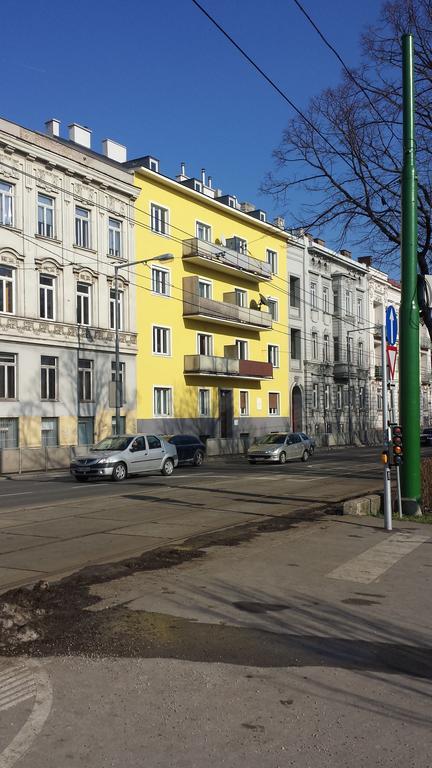Schoenbrunn Park Apartement Vienna Exterior photo