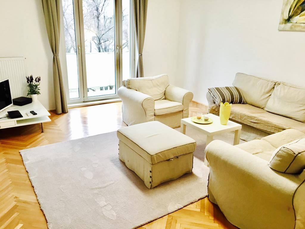 Schoenbrunn Park Apartement Vienna Exterior photo